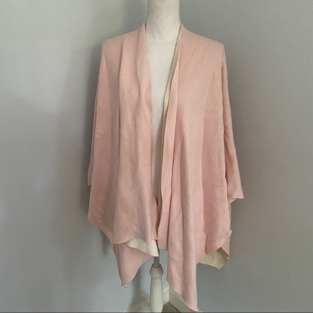5/$25 - Martha Stewart pink shawl Ruana
